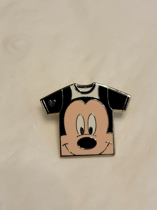 2011 Disney WDW Hidden Mickey Series  T- Shirt  Mickey Mouse  Pin Authentic